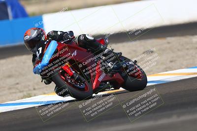 media/Sep-20-2025-TrackDaz (Sat) [[27f0cde673]]/A Group/12pm (Turn 1)/